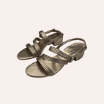 Carregar imagem no visualizador da galeria, Sandália Liz Prata Velha