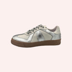 Carregar imagem no visualizador da galeria, Tênis Carol Branco e Prata