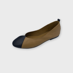 Carregar imagem no visualizador da galeria, Sapatilha Amélie Off White/Preto/ Camelo