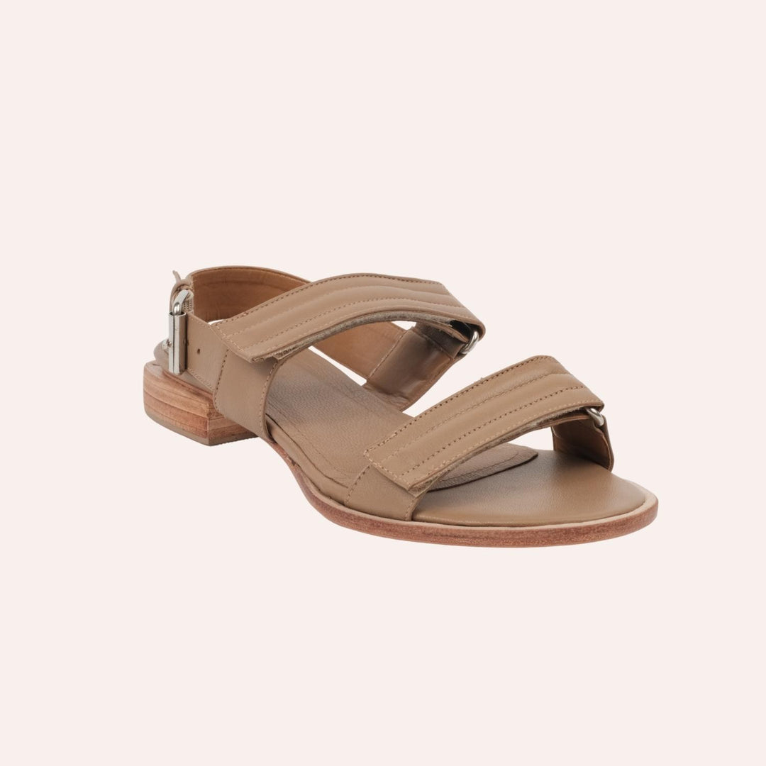 Sandália Velcro Lontra
