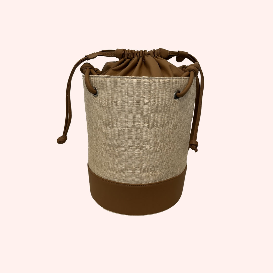 Cesto  Anna Nacadãmia