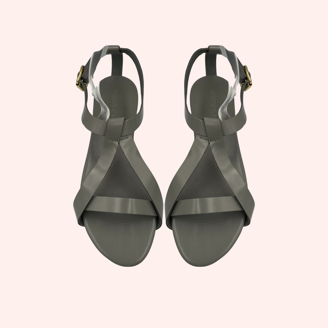 Sandália Gaya Cinza