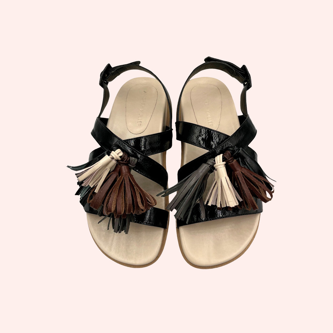 Sandália Amora Preto e Crema