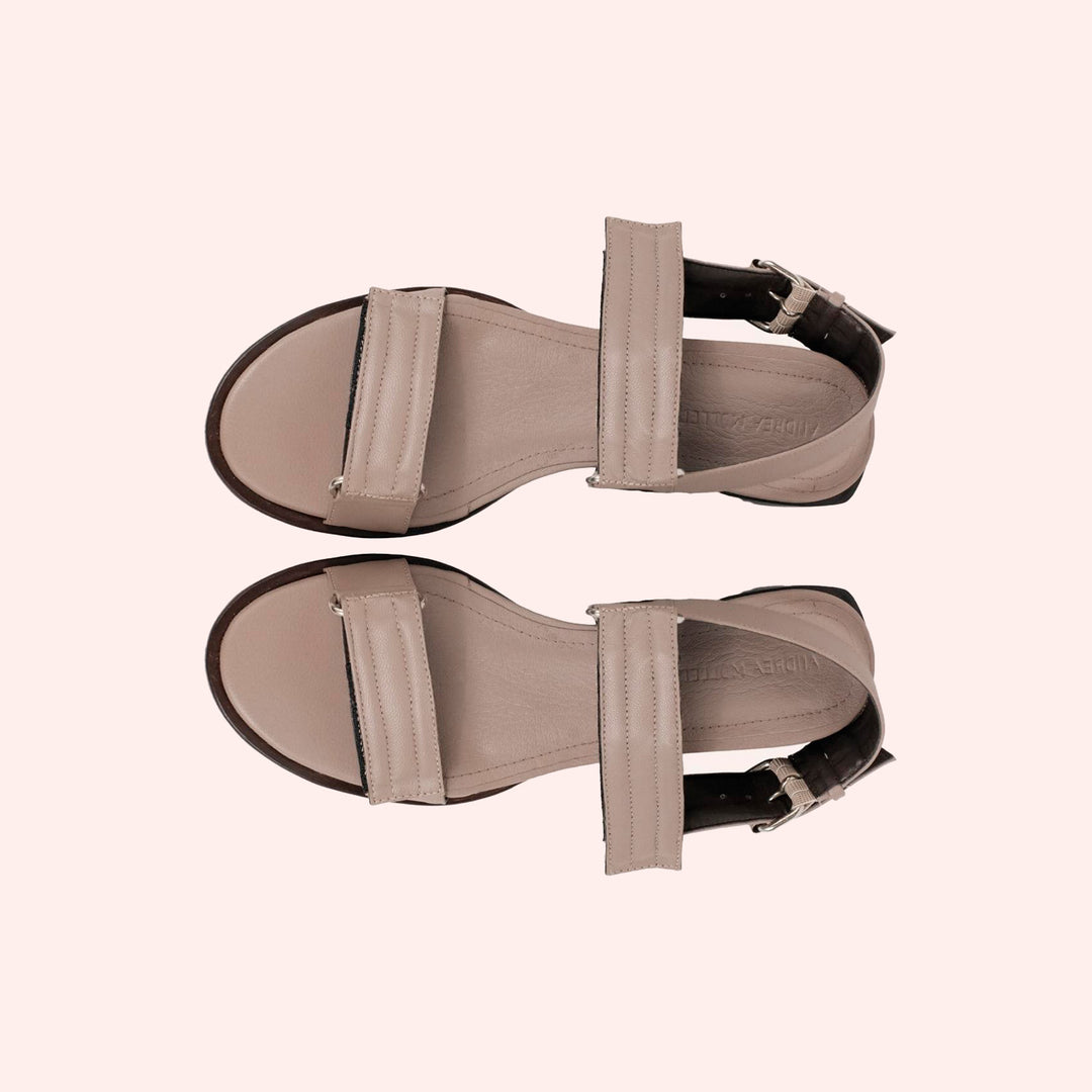 Sandália Velcro Nude