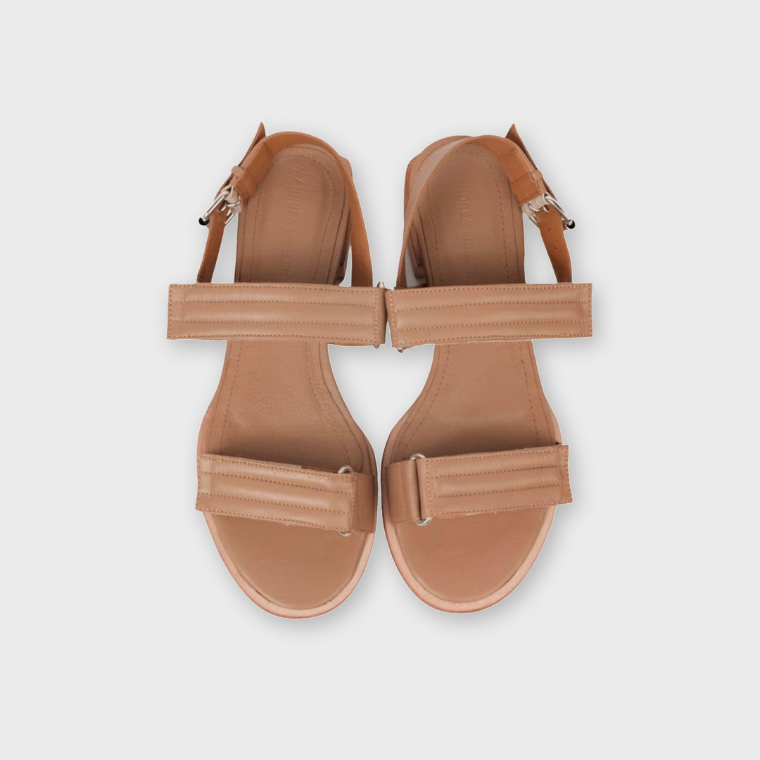 Sandália Velcro Lontra