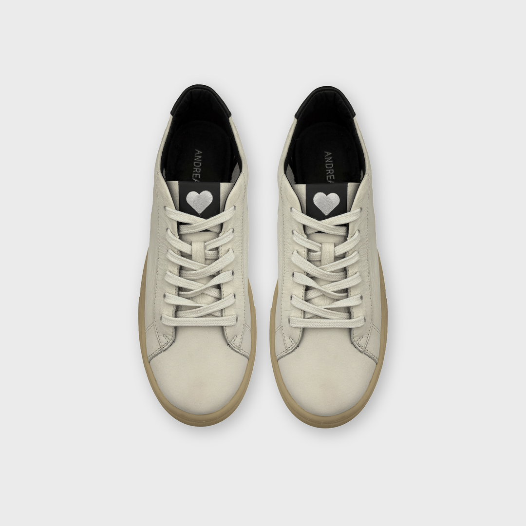 Tênis Bebel Off White/Preto